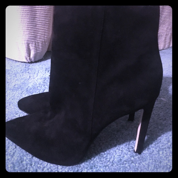 nine west black suede boots